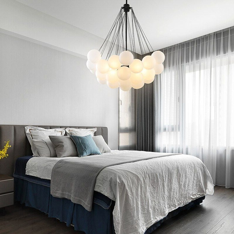 Lustre à boules suspendues – Hélya